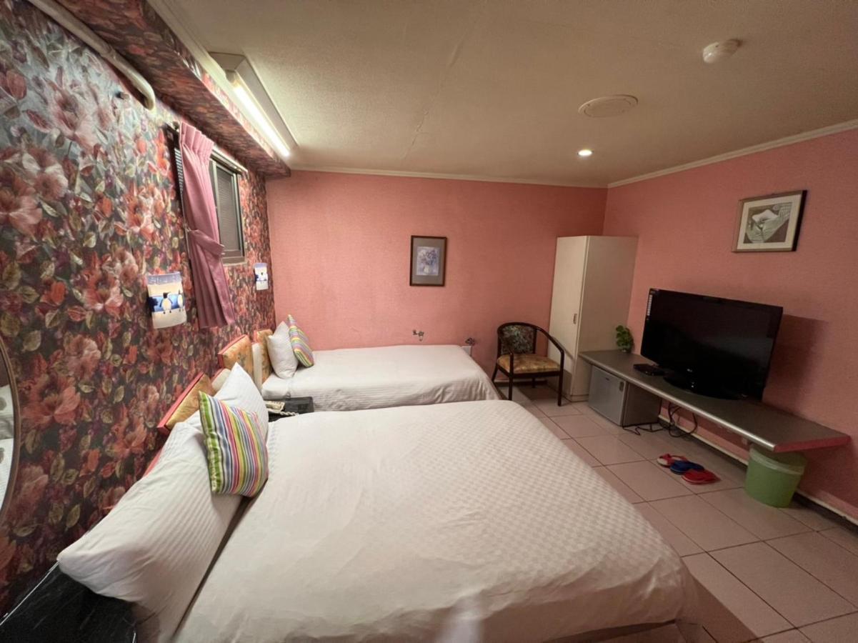 Boston Hotel Chiayi Eksteriør billede