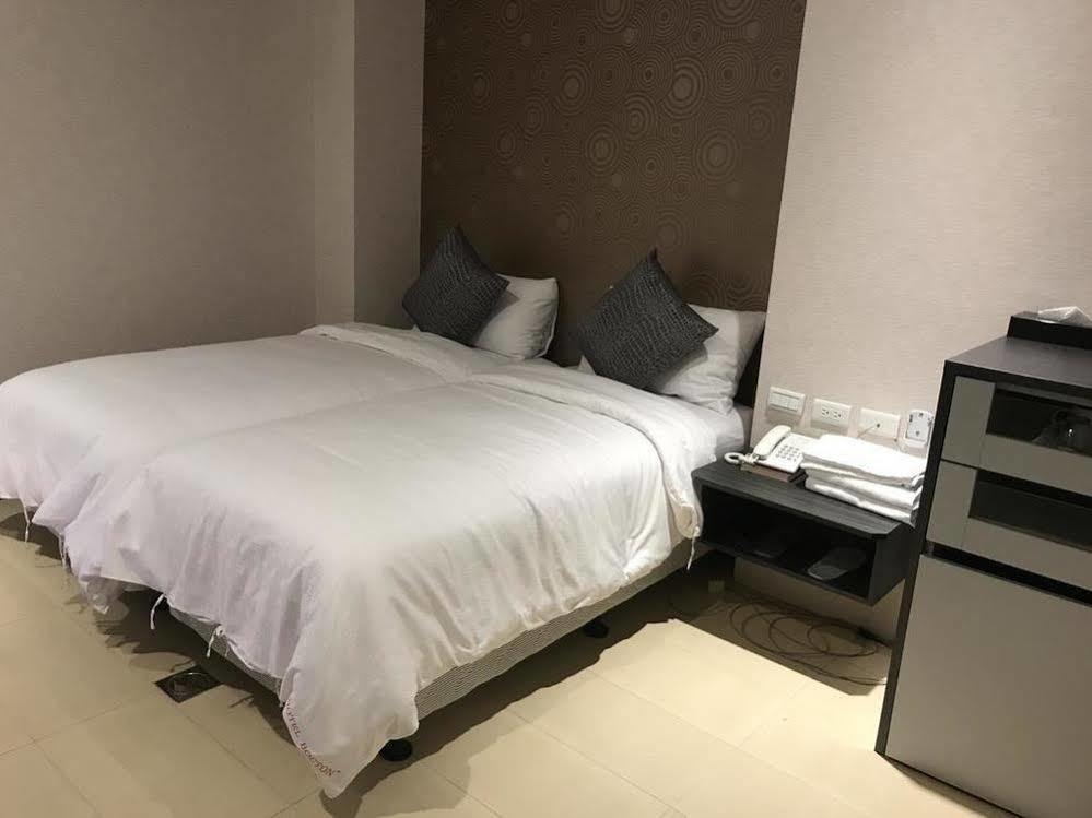 Boston Hotel Chiayi Eksteriør billede